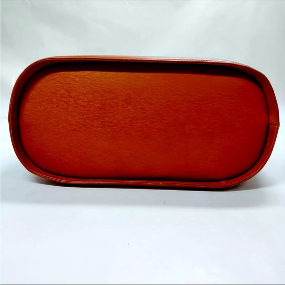 Valentino Garavani Hand Bag  Brown Leather made in Italy 🇮🇹 - Picture 5 of 8